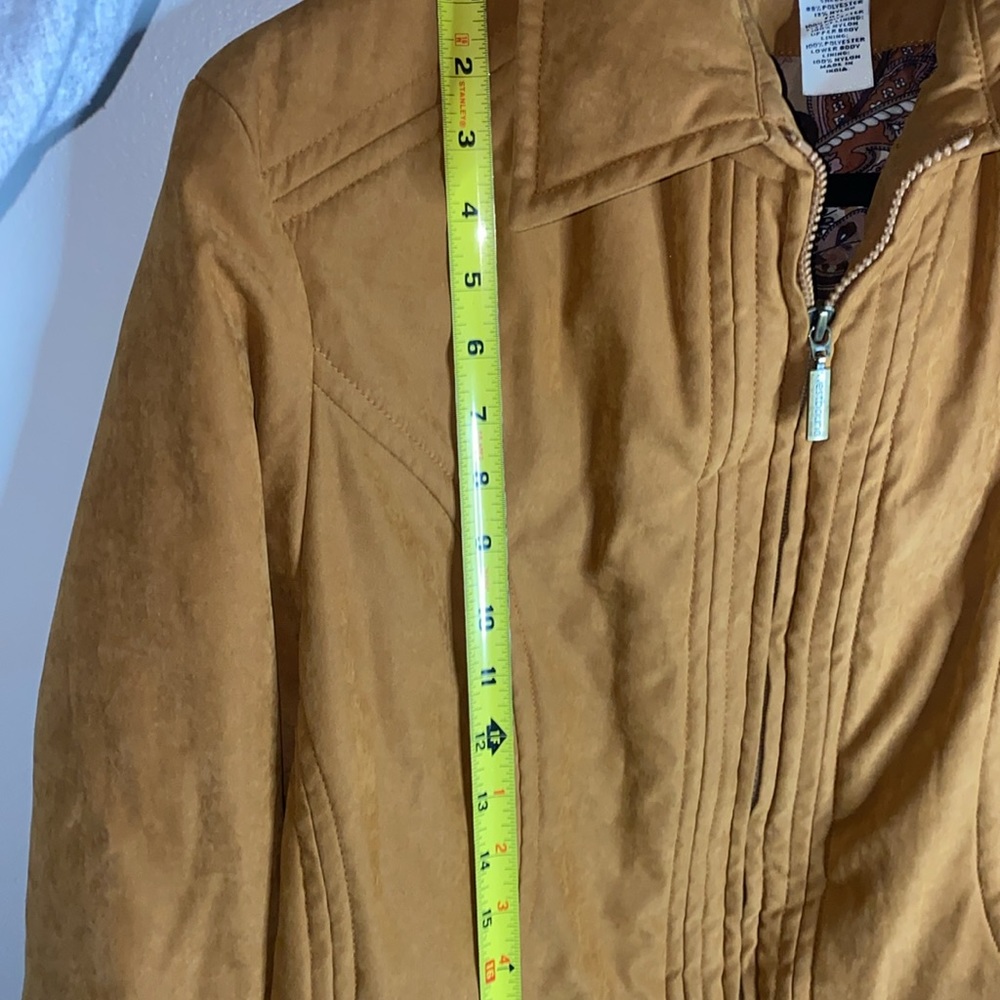 🪿Adorable Vintage 70’s inspired coat! - Picture 8 of 13